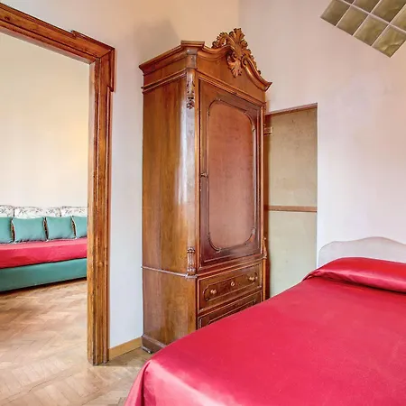 ゲストハウス La Casa Del Capitano ローマ